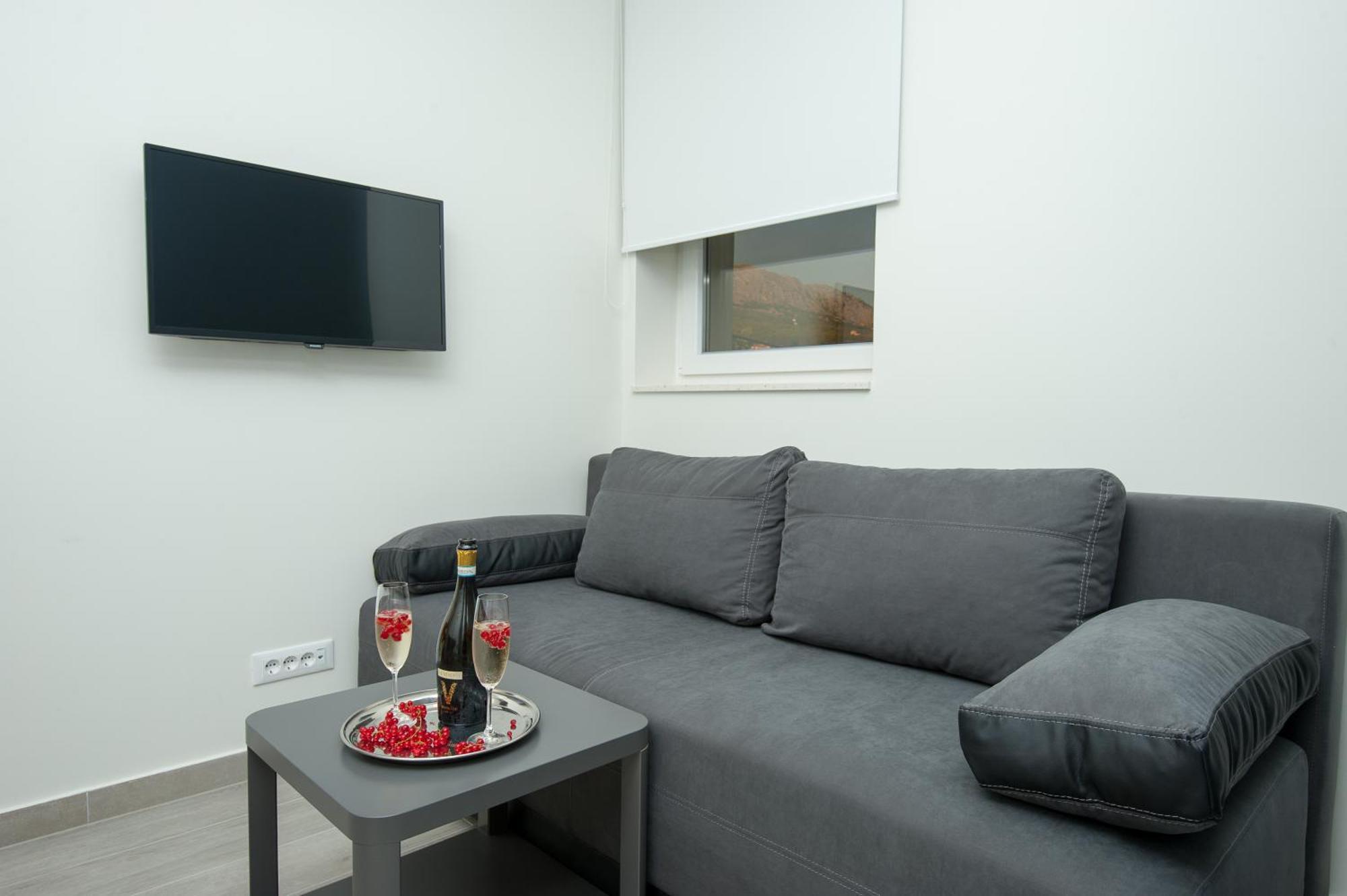 Seaside Luxury Suites Ποντστράνα Δωμάτιο φωτογραφία