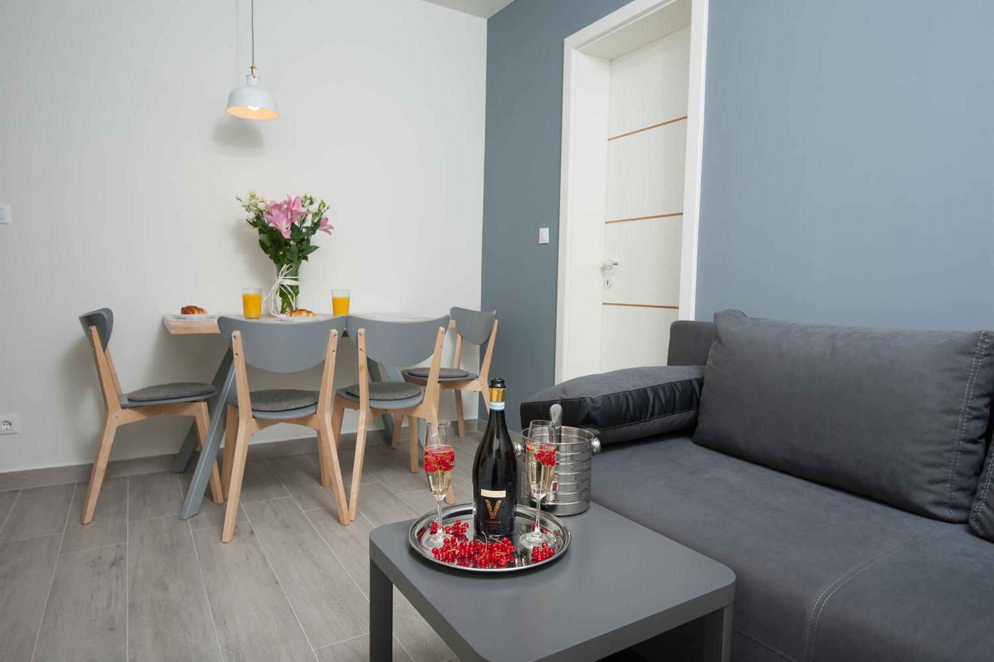 Seaside Luxury Suites Ποντστράνα Εξωτερικό φωτογραφία
